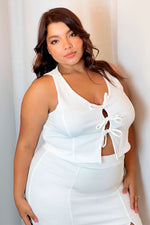 Conjunto falda y chaleco con abertura frontal blanco