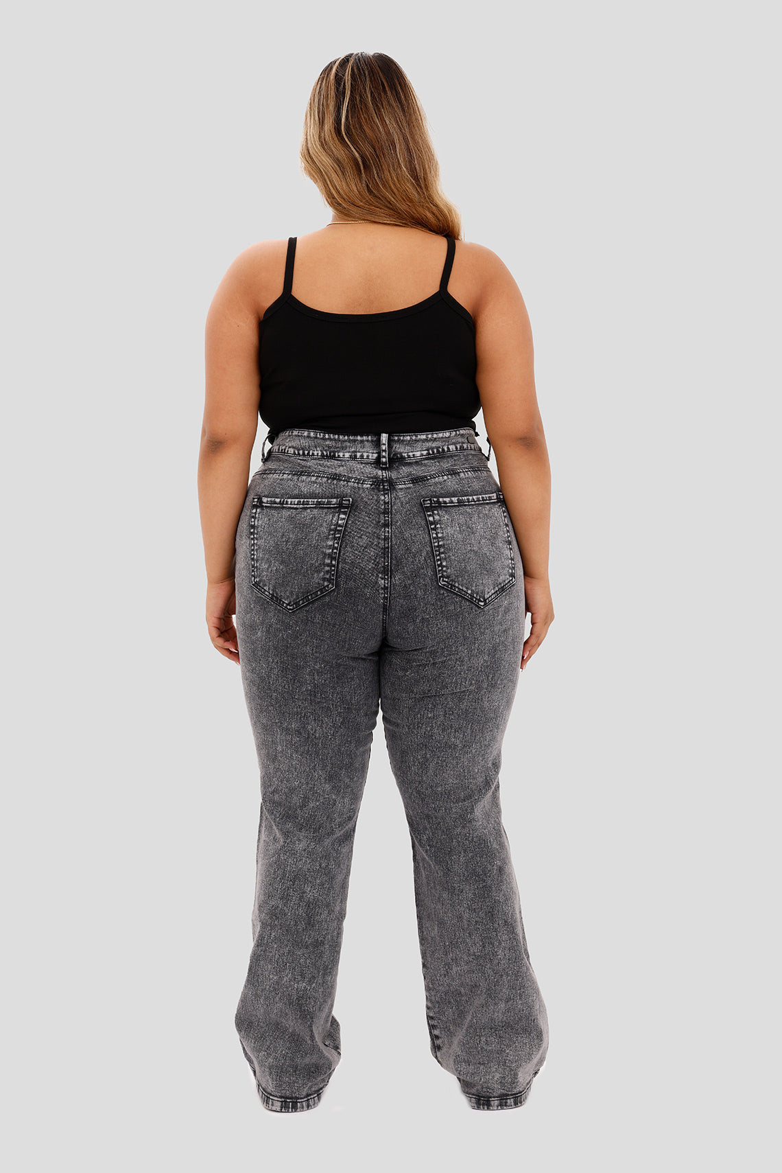 Blusa básica de tirantes negro