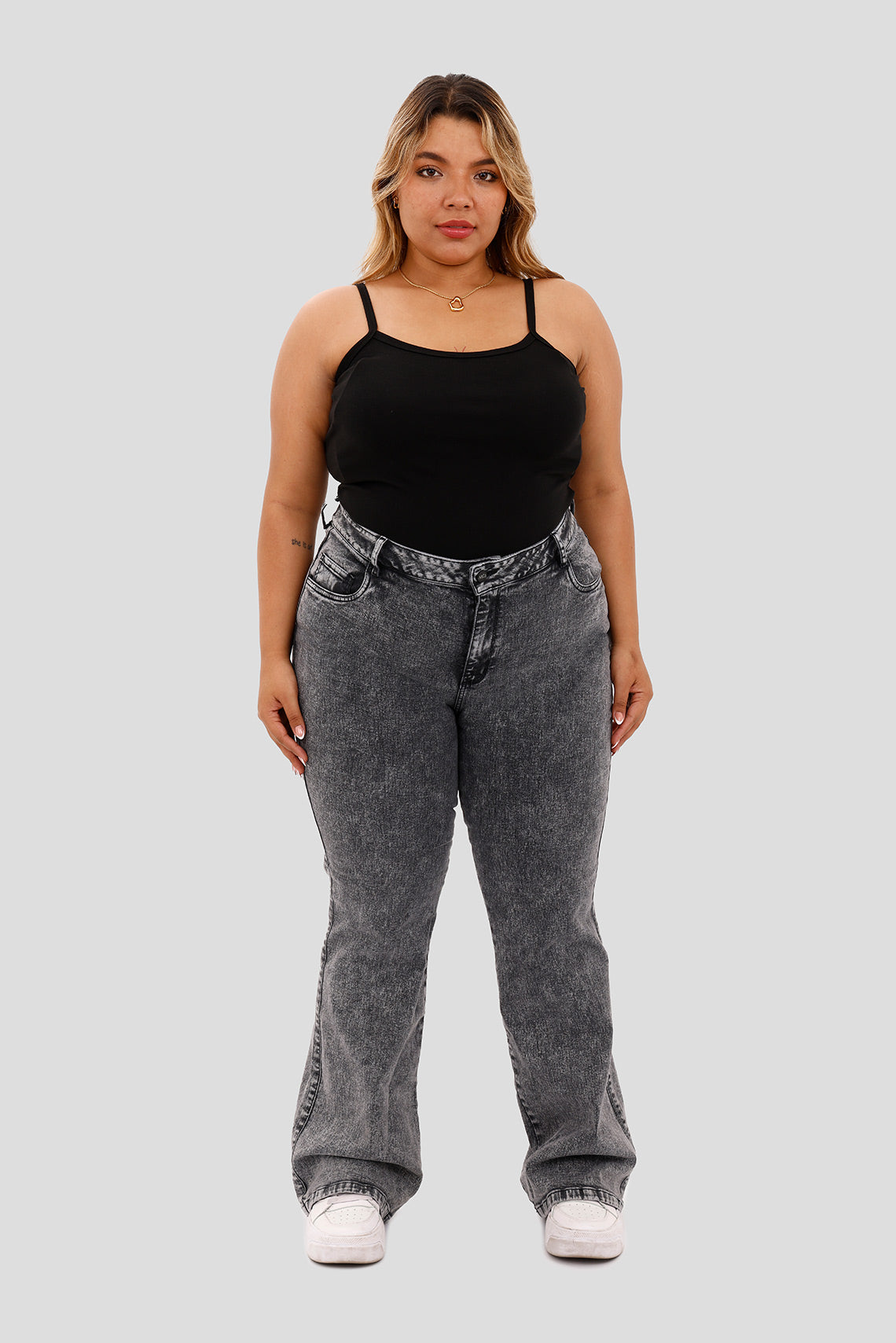 Blusa básica de tirantes negro