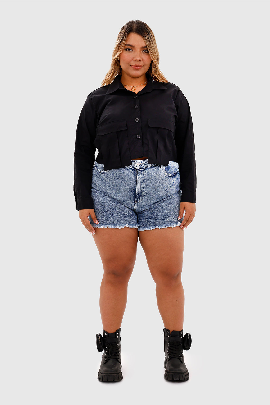 Blusa cola de pato plus negro