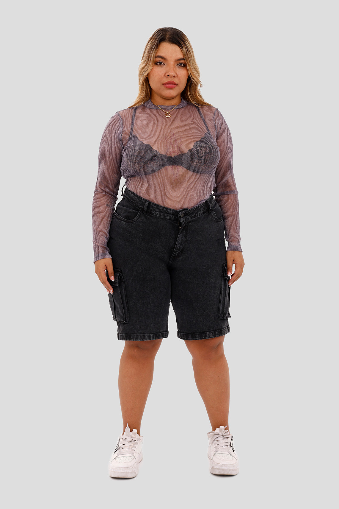 Bermuda cargo en denim humo