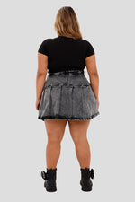 Crop top manga corta negro