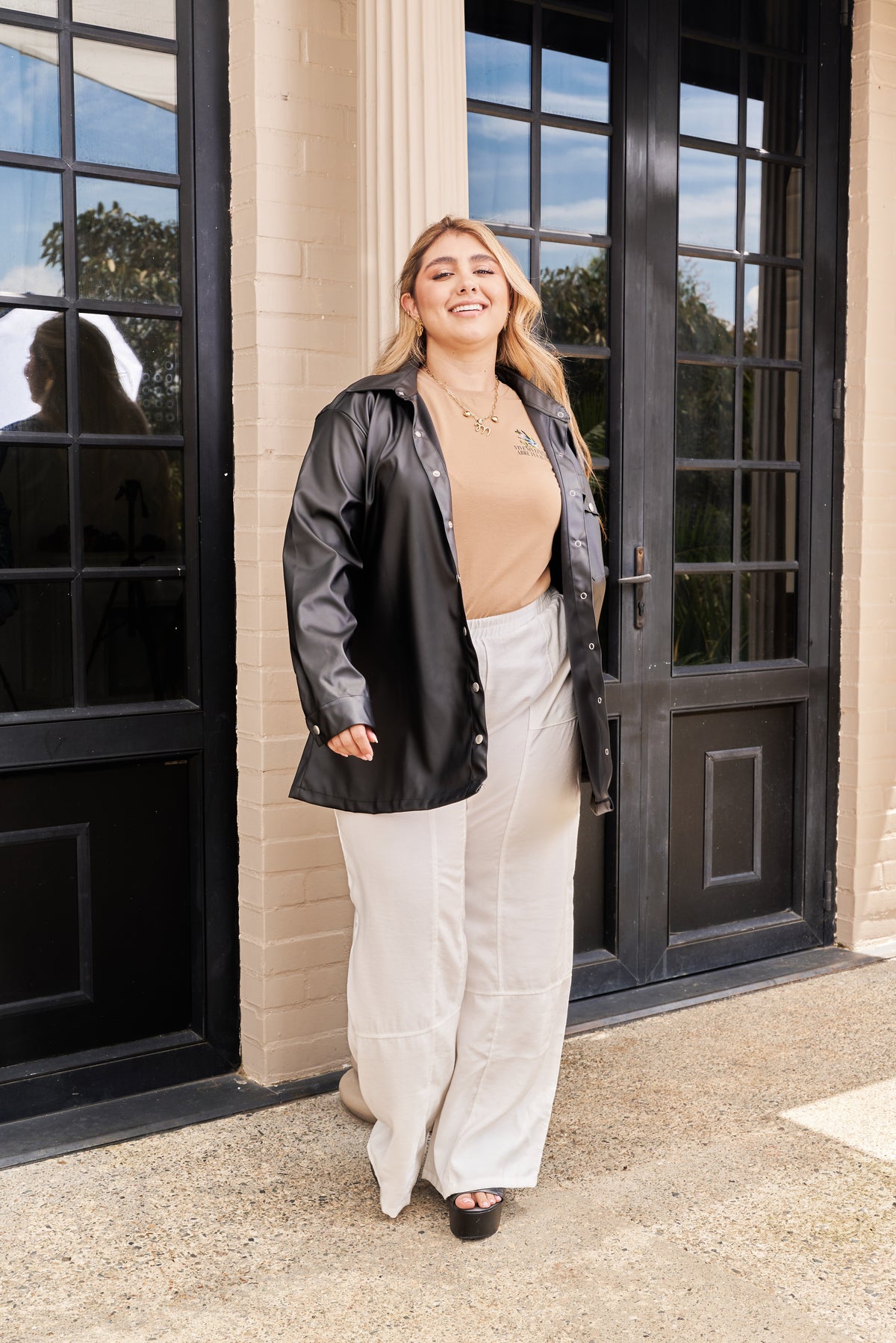 Chaqueta Efecto Cuero Negra Oversize