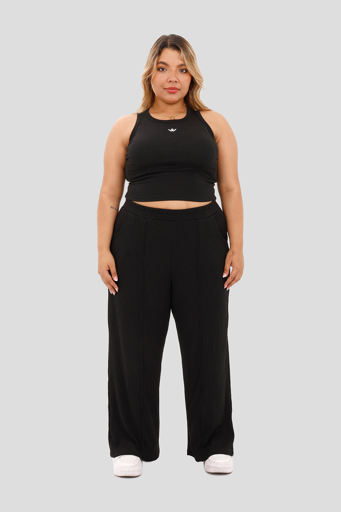 Pantalón en tejido acanalado negro