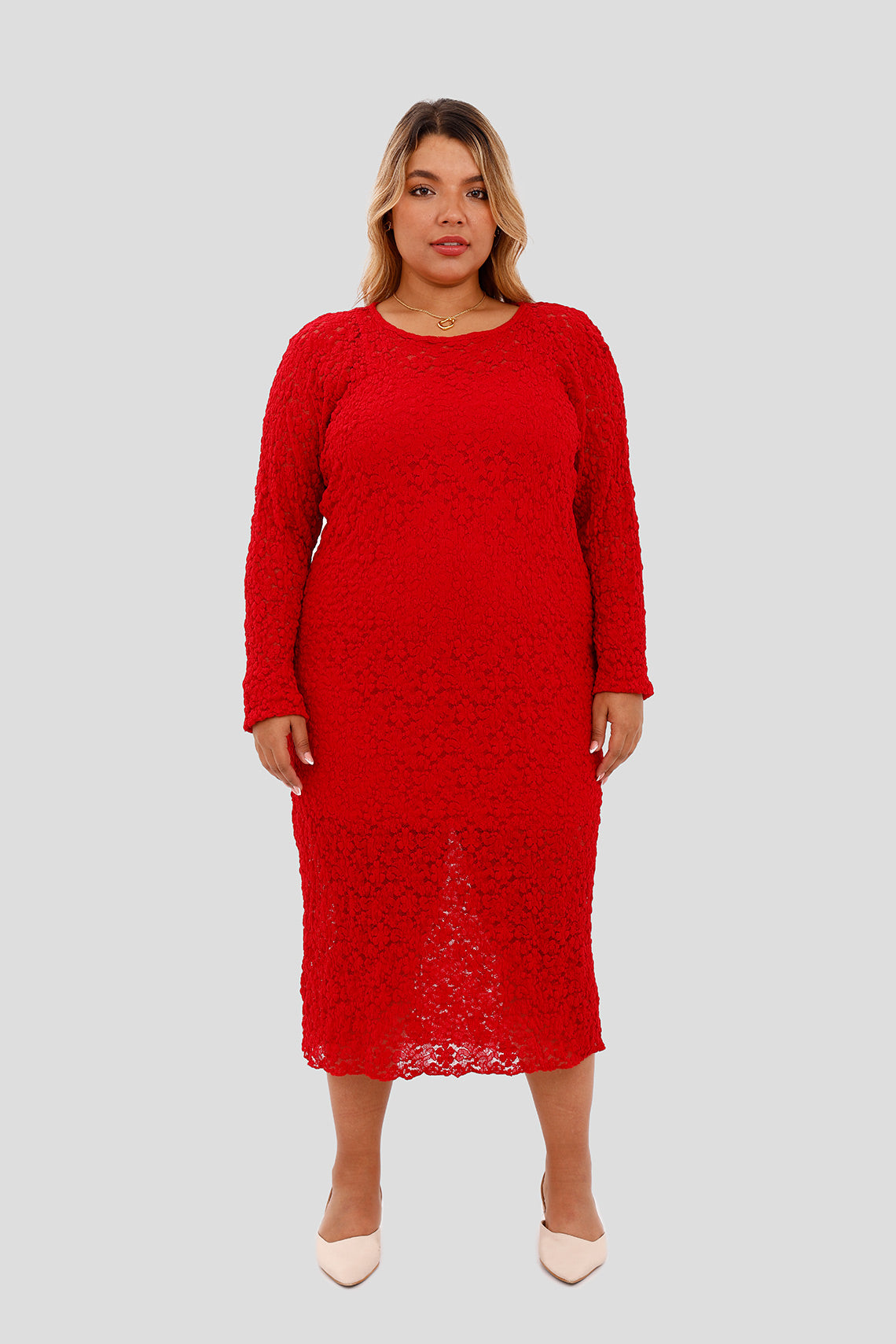 Vestido midi encaje plus rojo