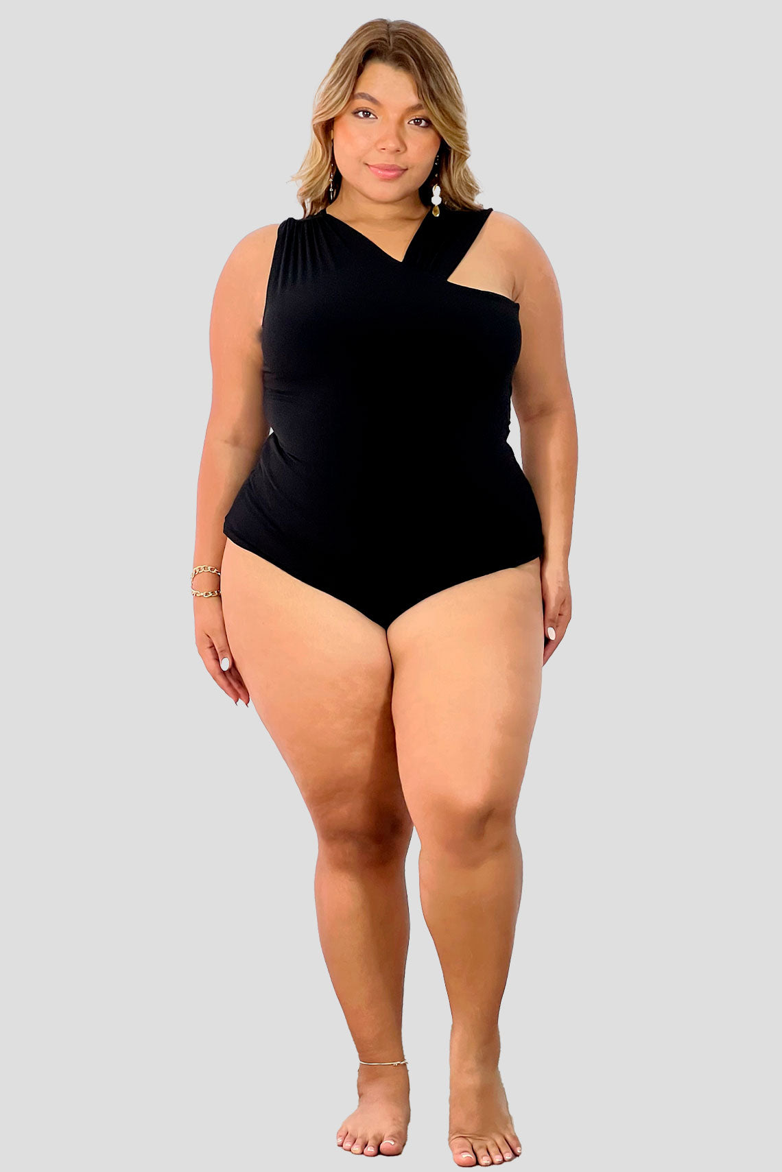 body con escote diagonal Negro