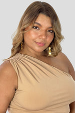 Vestidolargo elegante asimetricoCamel