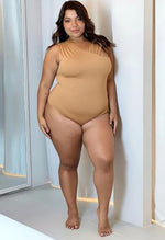 body con escote diagonal Camel