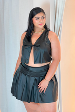 Falda mini de prenses efecto cuero negro