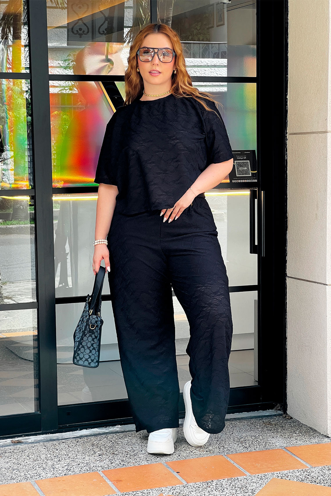Set de Blusa y Pantalón silueta amplia con textura Negro