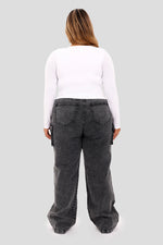 Blusa crop top , fruncido central blanco