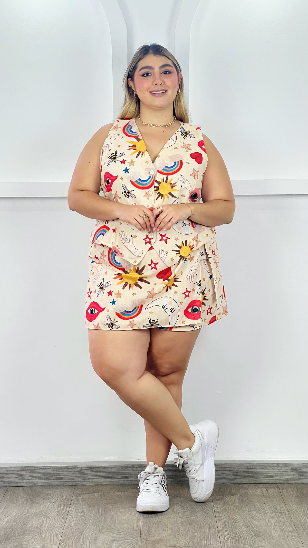 Falda corta estampada Camel