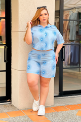 Set de dos piezas con blusa en tela tejida y shorts Azul