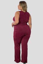 Set drapeado, pantalon y top Vinotinto