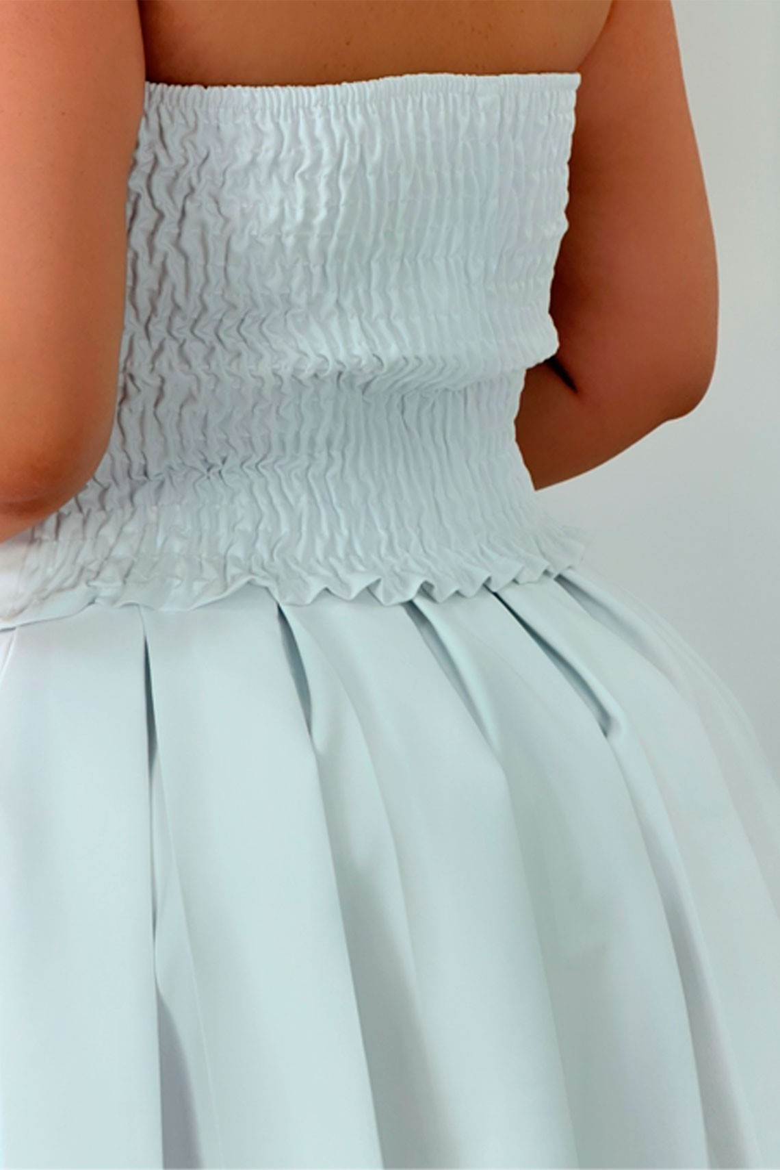 Set de Top Strapless y Falda plisada blanco