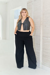 Pantalón silueta amplia con cortes frontales negro